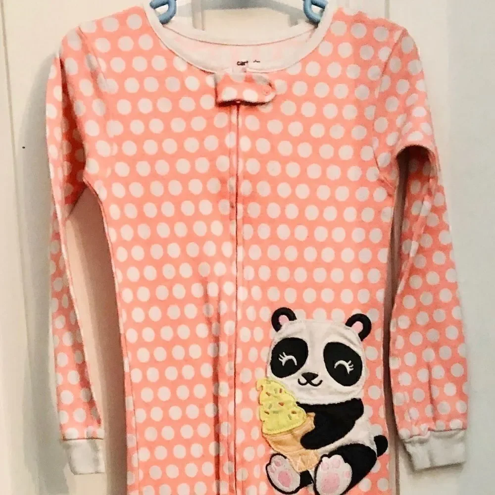 Carters girls onsie sleeper pink and white